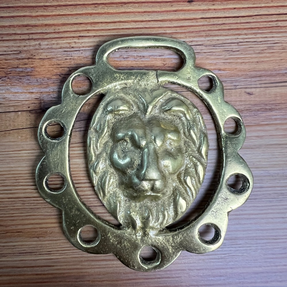 Vintage Lion Head English Tack Parade Horse Brass Medallion Harness 3.5"